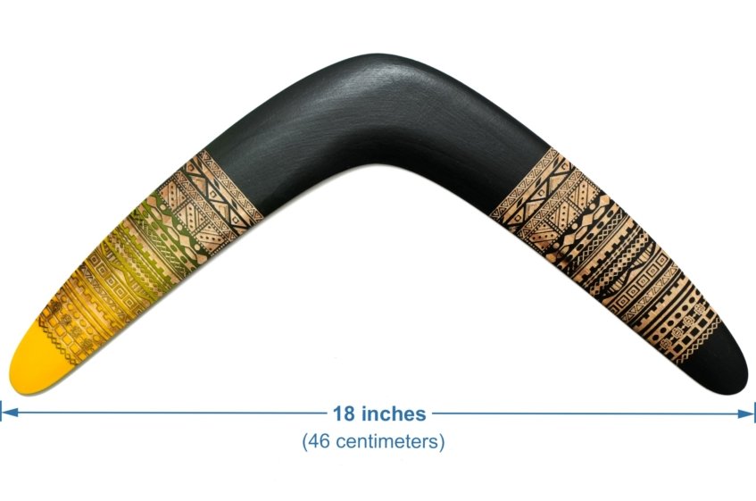Dimensions diagram showing the boomerang is 18 inches or 46 centimeters wide.